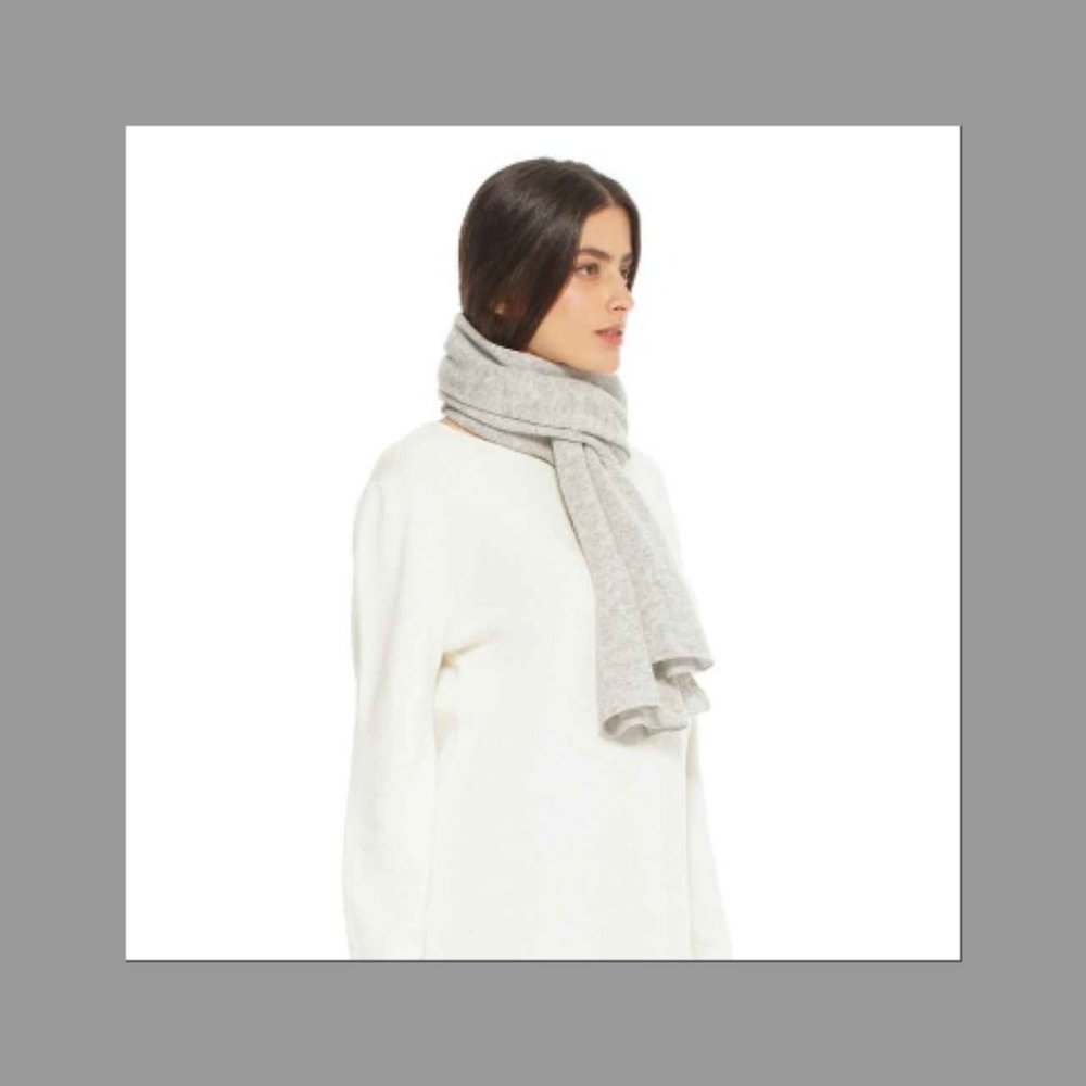 Italeau: PURE CASHMERE PLAIN KNIT SCARF (Light Grey)
